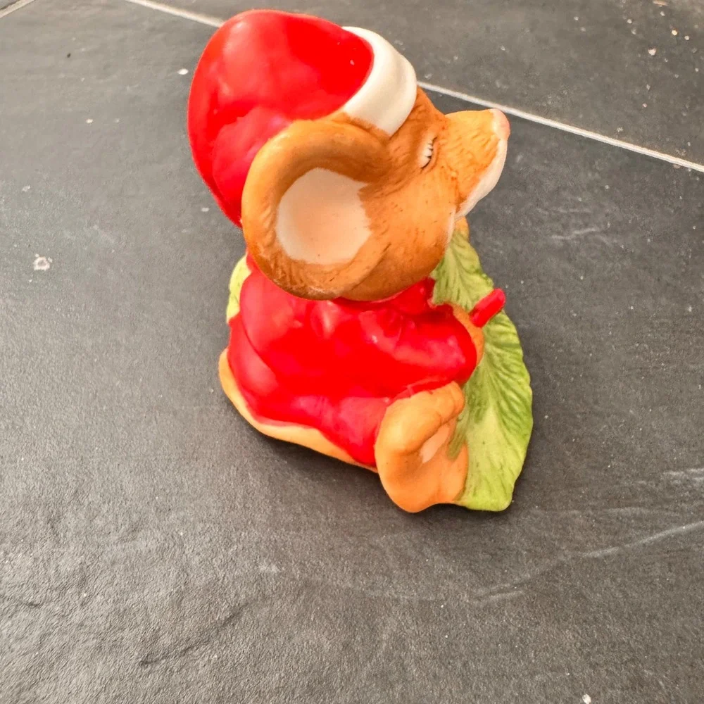 VTG Simson Giftware Ceramic Christmas Cute Miniature Mouse Figurine‎ Taiwan